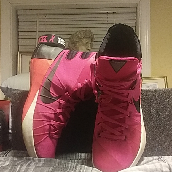 13"hyperdunk 2015 - Picture 2 of 4